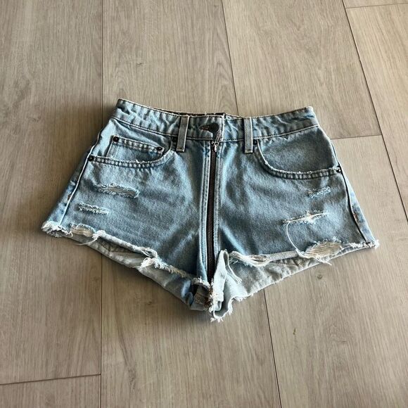 Carmar Denim Los Angeles Zip Up Shorts Size 25 distressed - Picture 1 of 10